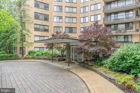 4740 Connecticut Ave NW #417, Washington, DC 20008
