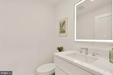 509 L St NE #4B, Washington, DC 20002 photo 11