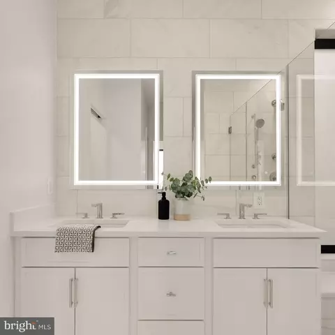 509 L St NE #4B, Washington, DC 20002 photo 18