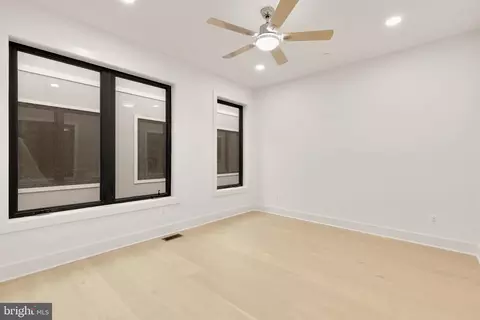 509 L St NE #4B, Washington, DC 20002 photo 28