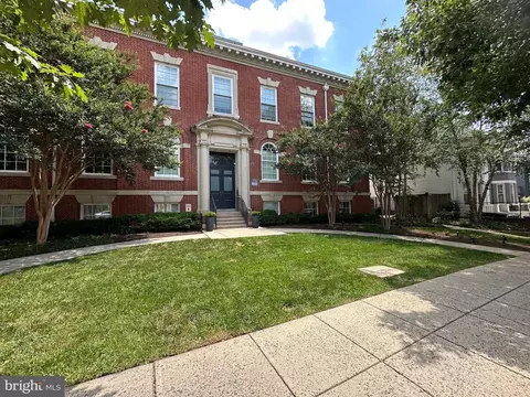 2035 2nd St NW #G305, Washington, DC 20001