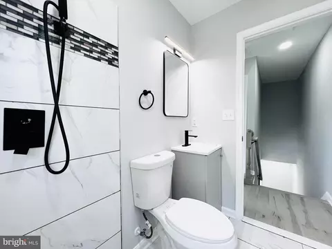 Bath - 3486 23rd St SE, Washington, DC 20020 photo 3 of 5
