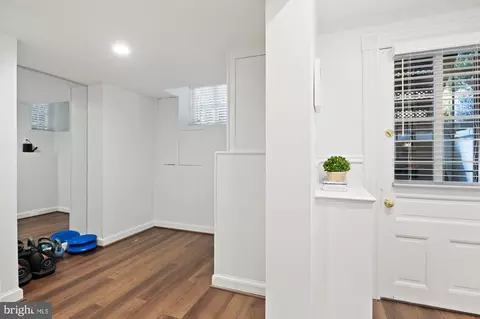 Entry Way - 1333 30th St NW, Washington, DC 20007 photo 4 of 4