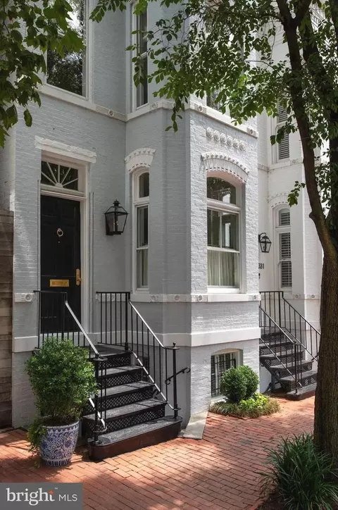 1333 30th St NW, Washington, DC 20007