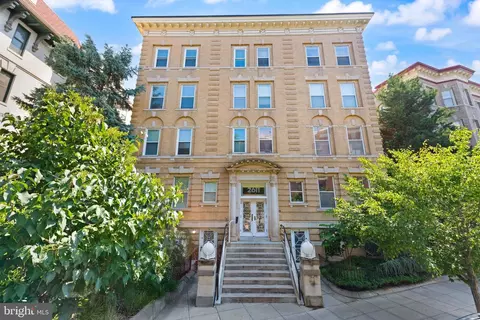 2611 Adams Mill Rd NW #208, Washington, DC 20009