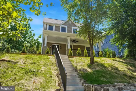 1303 Girard St NE, Washington, DC 20017