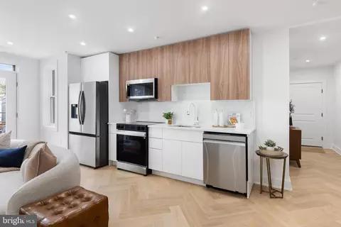 1124 Florida NE #208, Washington, DC 20002 photo 3