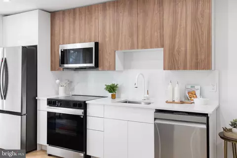 1124 Florida NE #208, Washington, DC 20002 photo 5