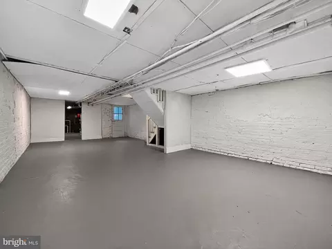 1438 Independence Ave SE, Washington, DC 20003 photo 29