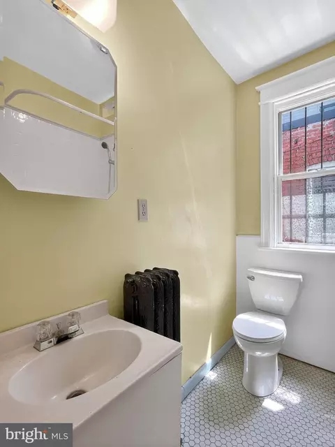 1438 Independence Ave SE, Washington, DC 20003 photo 25