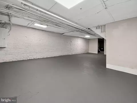 1438 Independence Ave SE, Washington, DC 20003 photo 30