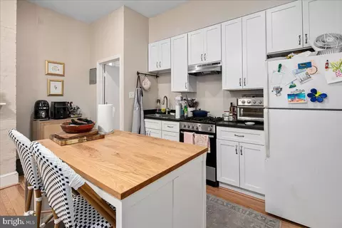 Kitchen - 304 2nd St SE, Washington, DC 20003 photo 14 of 15