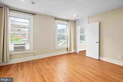 Other - 304 2nd St SE, Washington, DC 20003 photo 14 of 17