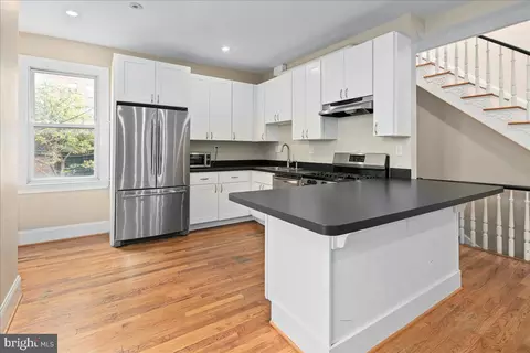 Kitchen - 304 2nd St SE, Washington, DC 20003 photo 7 of 15