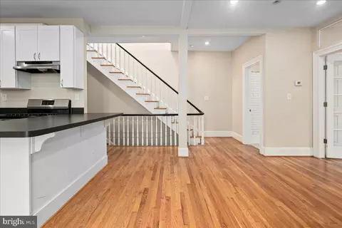 Entry Way - 304 2nd St SE, Washington, DC 20003 photo 1 of 4
