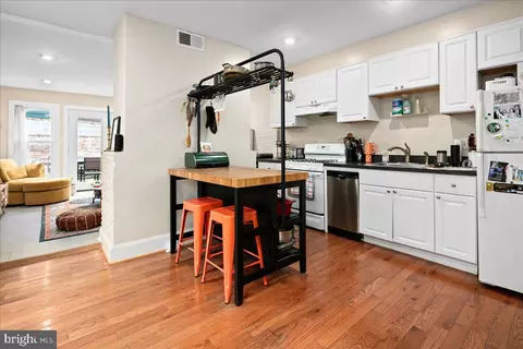 Kitchen - 304 2nd St SE, Washington, DC 20003 photo 2 of 15