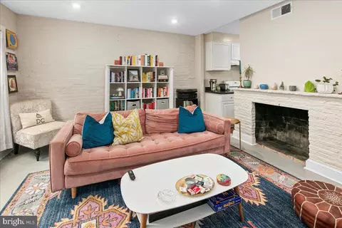Other - 304 2nd St SE, Washington, DC 20003 photo 6 of 17