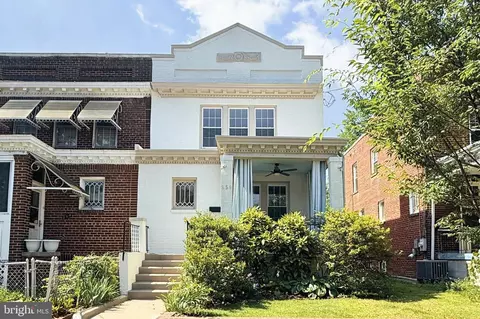 856 Whittier Pl NW, Washington, DC 20012