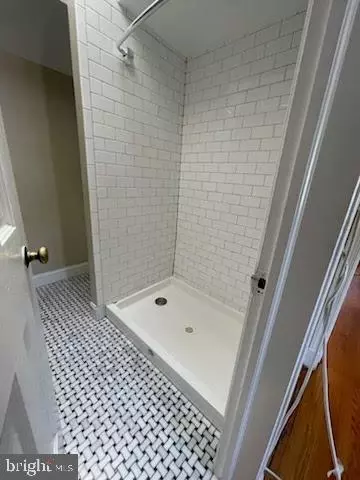 1431 36th St NW, Washington, DC 20007 photo 15