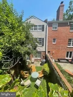 1431 36th St NW, Washington, DC 20007 photo 25