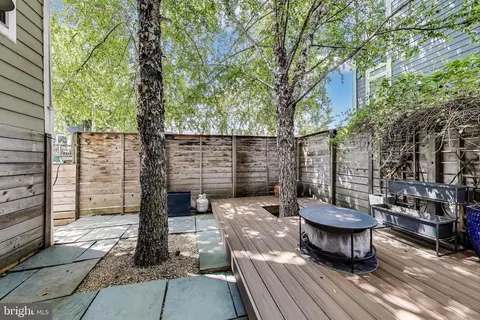 1819 D St SE, Washington, DC 20003 photo 36
