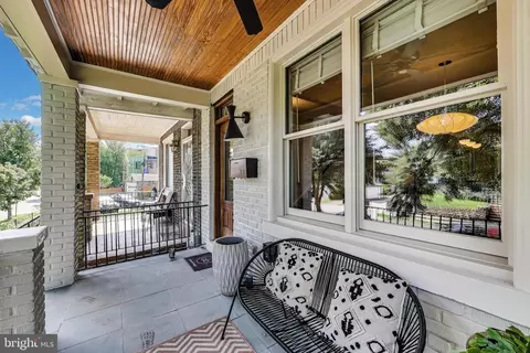 1819 D St SE, Washington, DC 20003