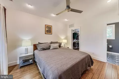 1819 D St SE, Washington, DC 20003 photo 20