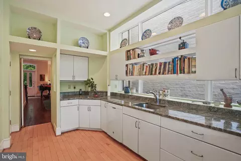 628 A St NE, Washington, DC 20002 photo 7