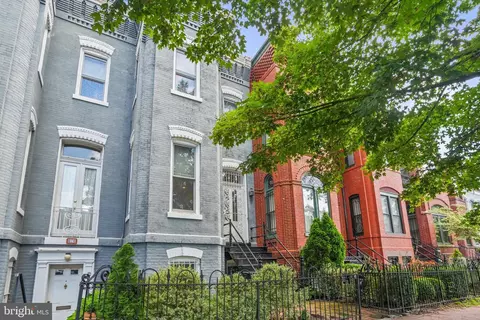 628 A St NE, Washington, DC 20002 photo 25