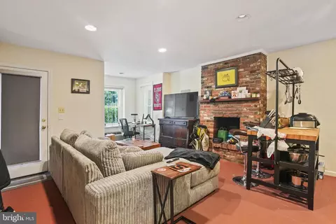628 A St NE, Washington, DC 20002 photo 21