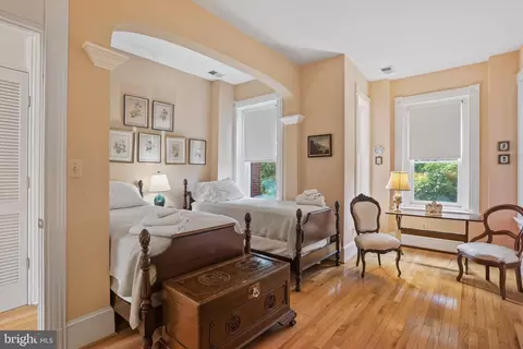628 A St NE, Washington, DC 20002 photo 15
