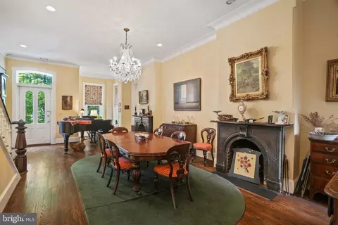 628 A St NE, Washington, DC 20002 photo 4