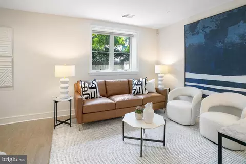 420 13th St SE, Washington, DC 20003 photo 39