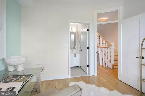 420 13th St SE, Washington, DC 20003 photo 24