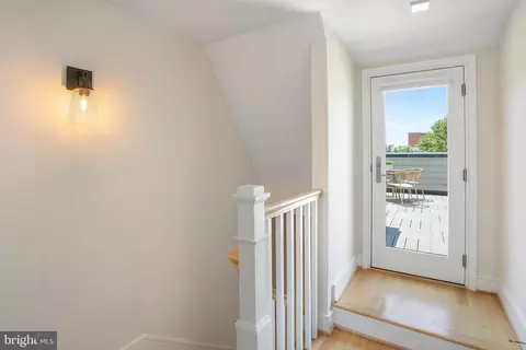 420 13th St SE, Washington, DC 20003 photo 33