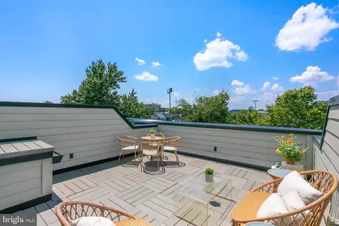 420 13th St SE, Washington, DC 20003 photo 35