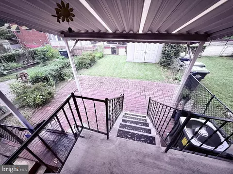 Exterior - 5908 NE 8th St NE, Washington, DC 20011 photo 5 of 9