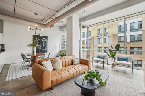 701 Lamont St NW #PH-50, Washington, DC 20010