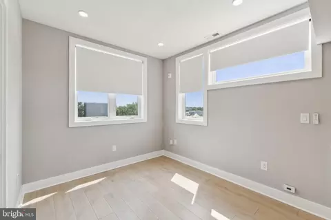 1915 H St NE #PH2, Washington, DC 20002 photo 9