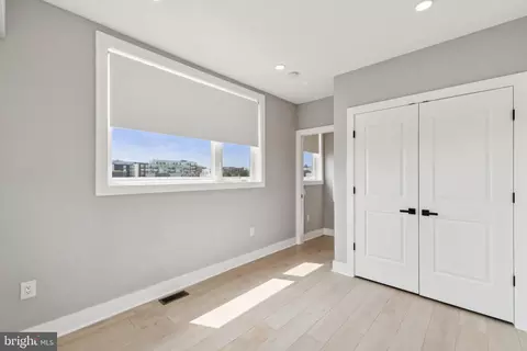 1915 H St NE #PH2, Washington, DC 20002 photo 15
