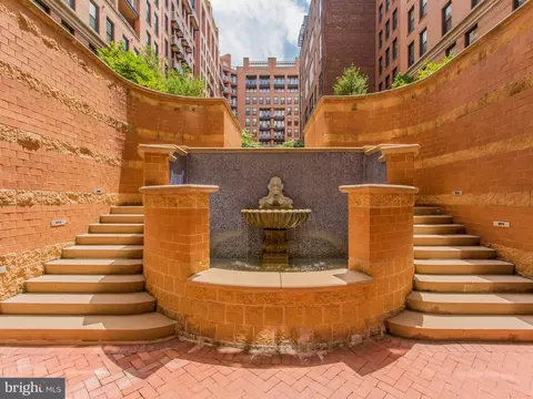 Exterior - 631 D St NW #936, Washington, DC 20004 photo 5 of 12