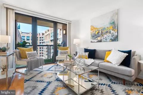 Living - 631 D St NW #936, Washington, DC 20004 photo 1 of 11