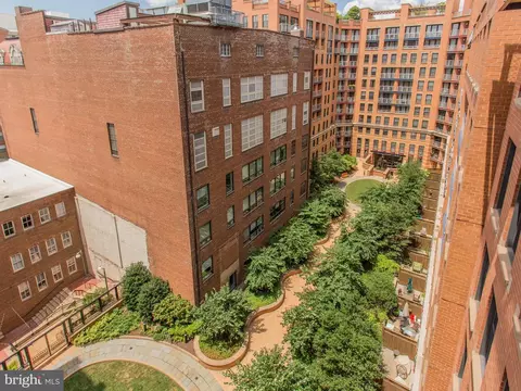 Exterior - 631 D St NW #936, Washington, DC 20004 photo 4 of 12