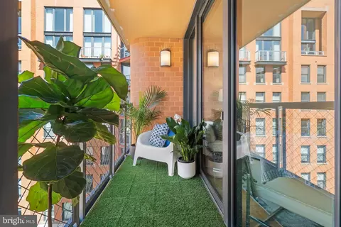 Exterior - 631 D St NW #936, Washington, DC 20004 photo 3 of 12