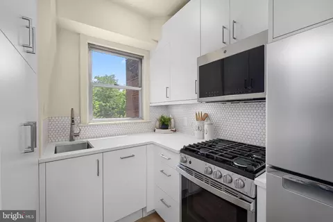 2500 Q St NW #410, Washington, DC 20007