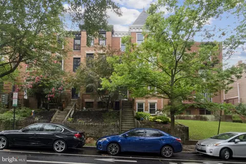 1682 Irving St NW #2, Washington, DC 20010
