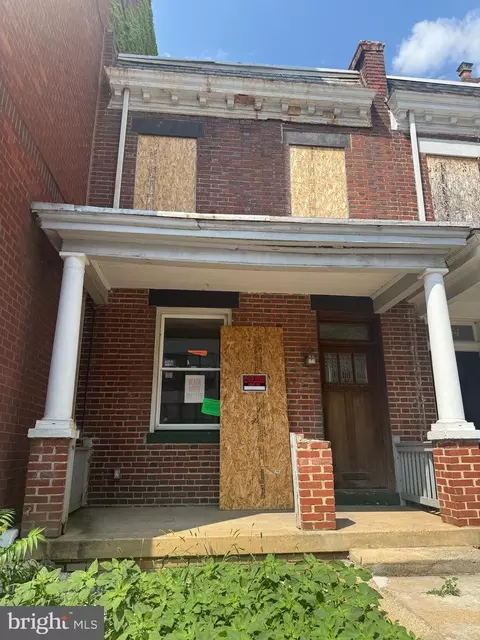 2352 Champlain St NW, Washington, DC 20009