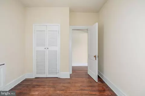 Bedroom - 513 10th St SE, Washington, DC 20003 photo 2 of 4