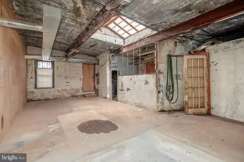 Other - 513 10th St SE, Washington, DC 20003 photo 12 of 15