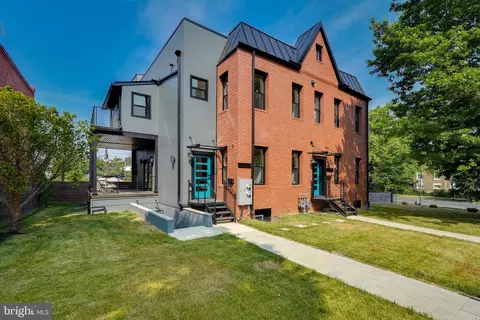 3932 Illinois Ave NW #A, Washington, DC 20011